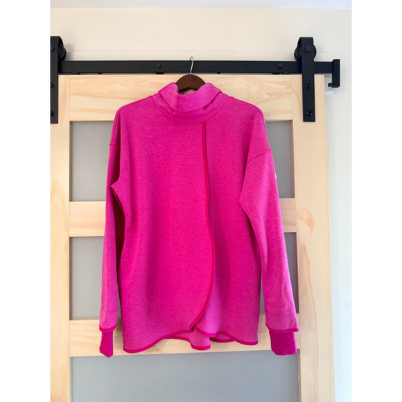 Nike Women’s Pink Funnel Neck Pullover Sweatshirt Medium NWT $85 - Picture 1 of 9